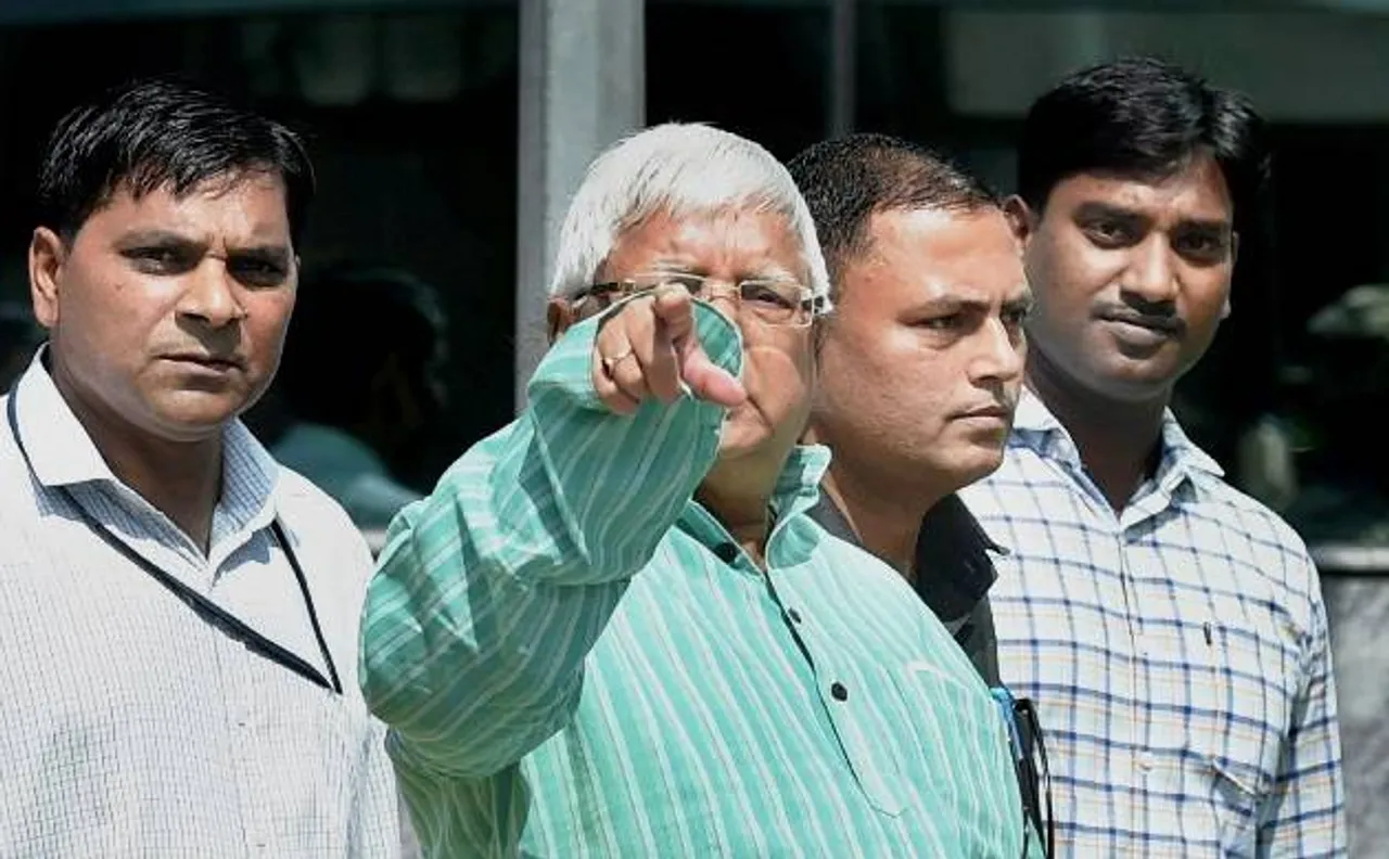 रेलवे होटल टेंडर मामला: सीबीआई में पेशी से पहले बोले लालू, सांच को आंच नहीं