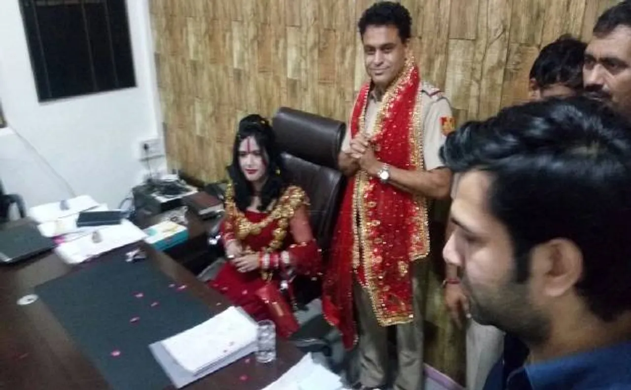 राधे मां बैठी एसएचओ की कुर्सी पर, लाइन हाजिर हुए थाना इंचार्ज