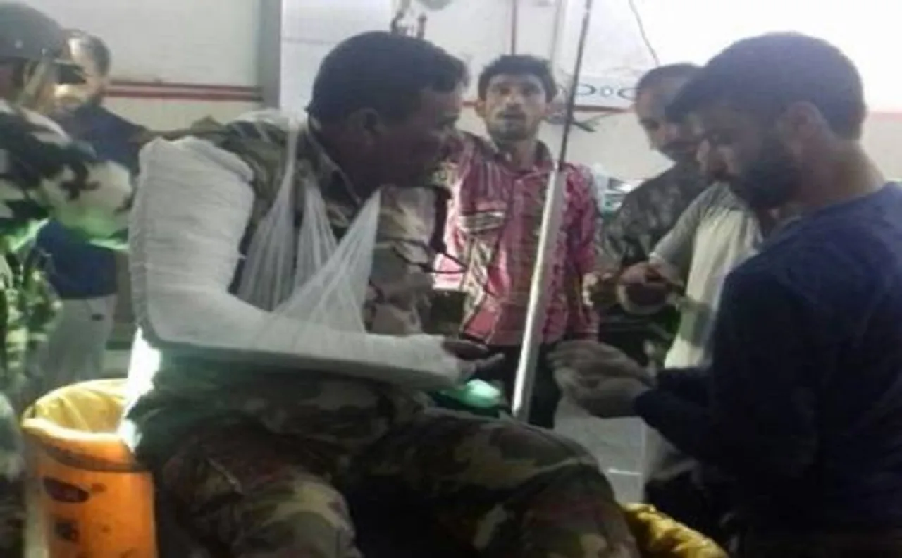 जम्मू-कश्मीर: CRPF की टीम पर आतंकियों की गोलीबारी, एक जवान घायल