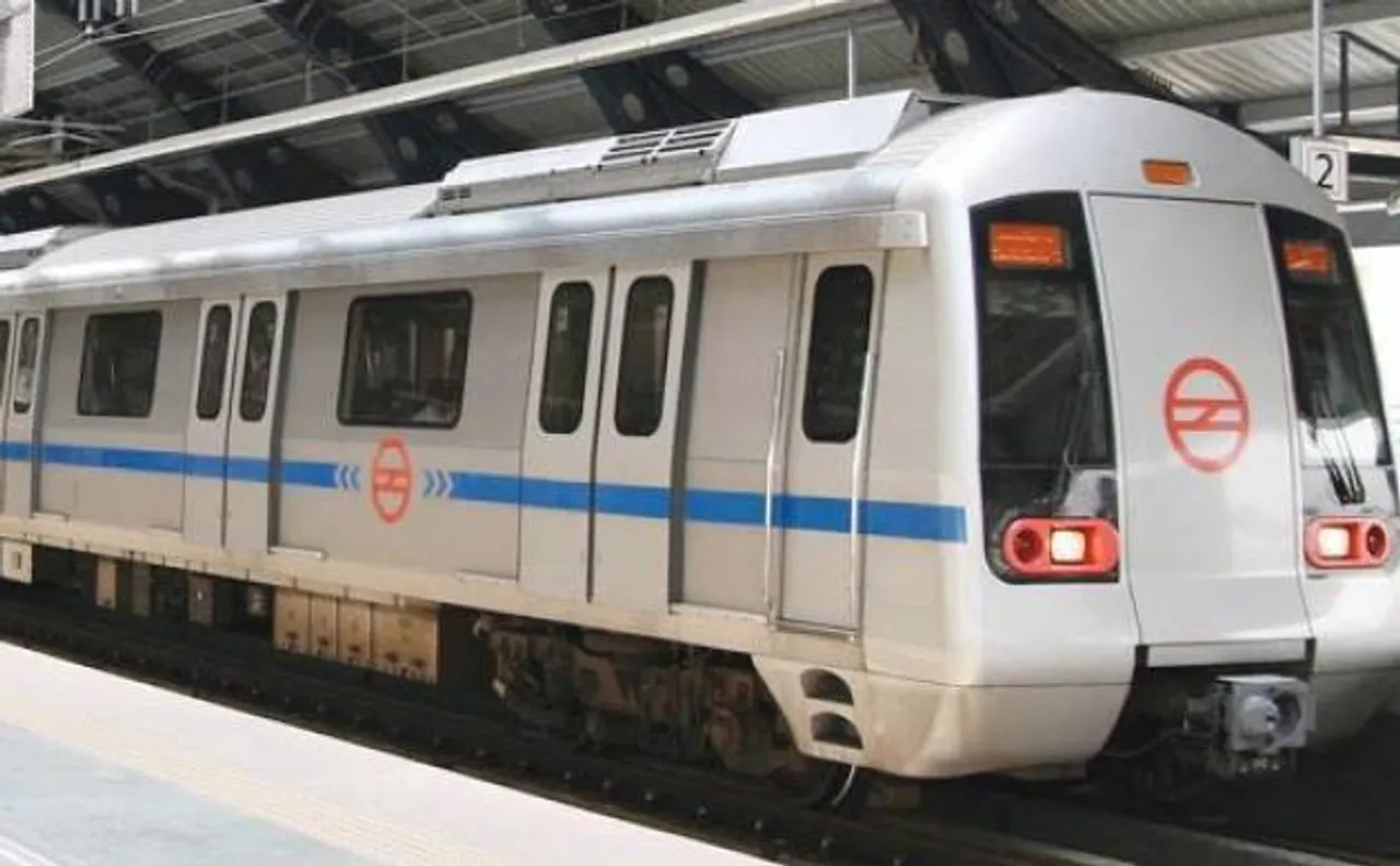 केजरीवाल सरकार की DMRC को चेतावनी, मेट्रो किराया बढ़ा तो होगी कार्रवाई