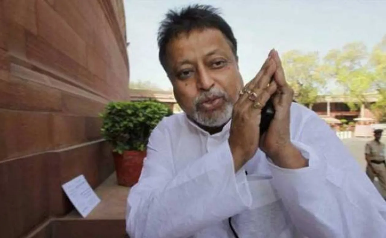 टीएमसी का मुकुल रॉय पर पलटवार कहा-CBI के डर से हुए बीजेपी के साथ
