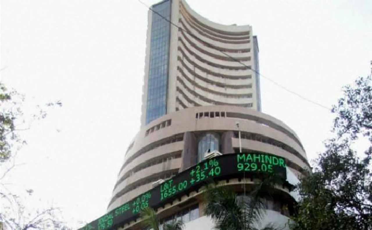 धनतेरस से पहले शेयर बाजार में उछाल, सेंसेक्स और निफ्टी रिकॉर्ड ऊंचाई पर बंद