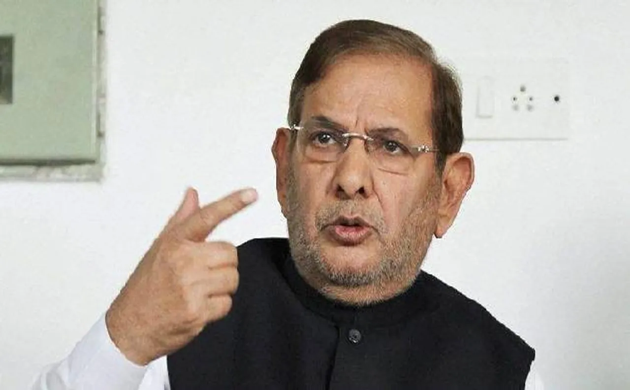 गुजरात चुनाव के तारीख की घोषणा नहीं करना चुनाव आयोग की विश्वसनीयता पर सवाल: शरद यादव