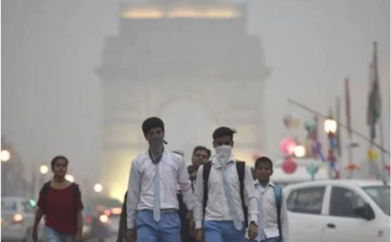गुड़गांव: बढ़े प्रदूषण लेवल से निपटने के लिए पुलिस ​कर्मियों को दिए 5,000 मास्क