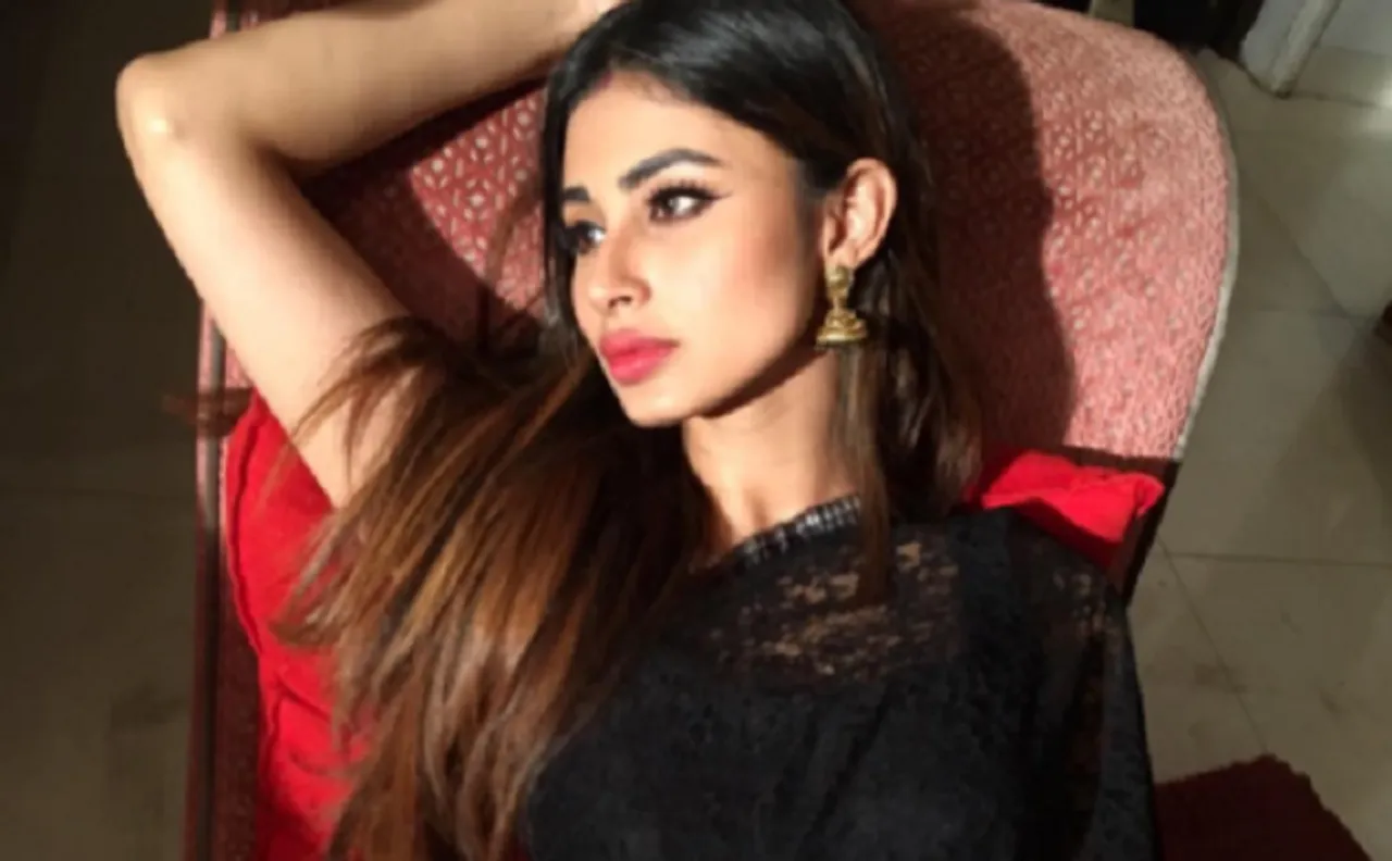 अमिताभ बच्‍चन,रणबीर कपूर की 'ब्रह्मास्त्र' में हुई टीवी की मशहूर नागिन मौनी रॉय की एंट्री