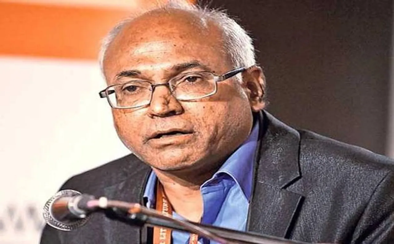दलित लेखक एवं सामाजिक कार्यकर्ता कांचा इलैया को हैदराबाद पुलिस ने घर में किया नजरबंद