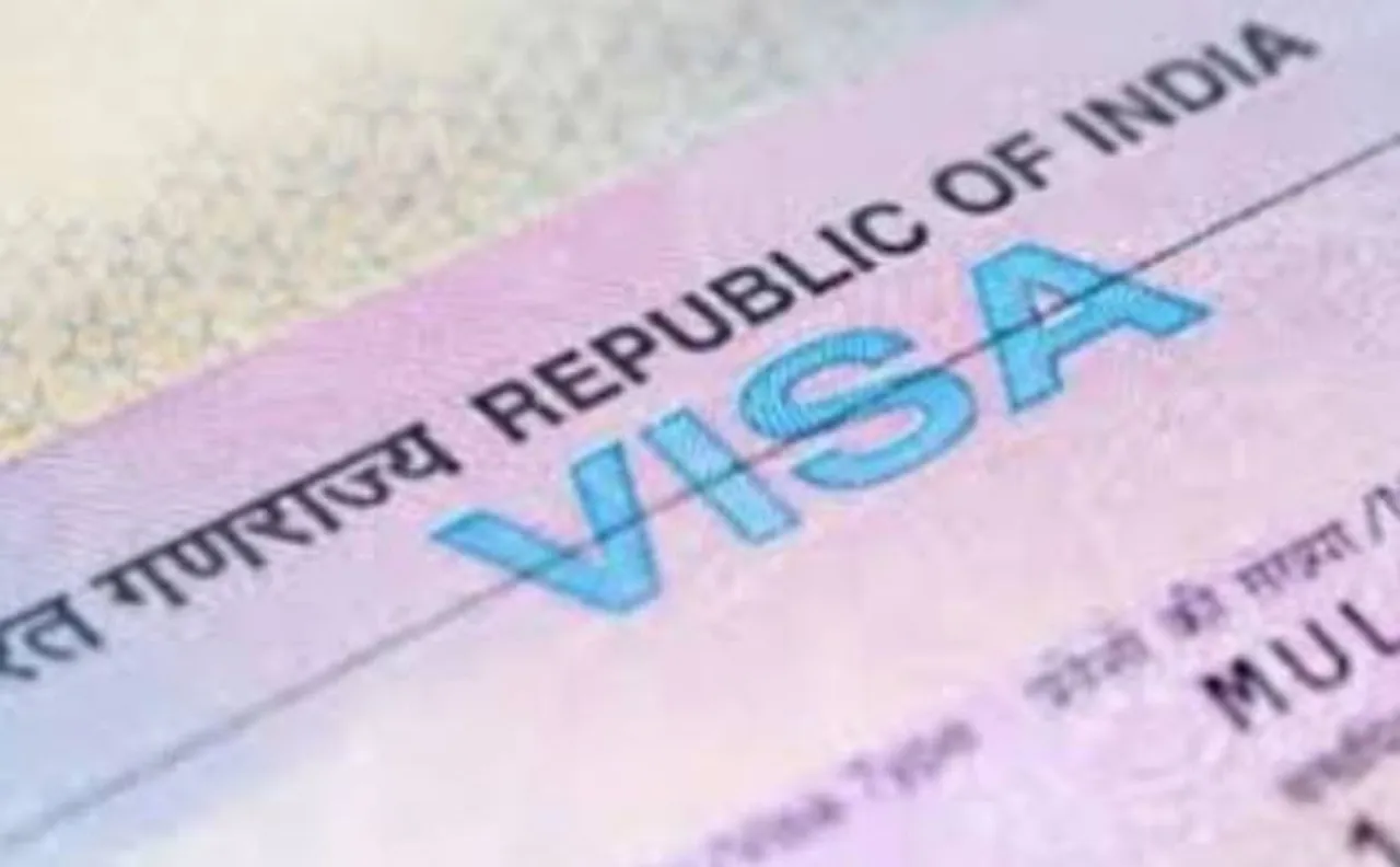 भारत में 431 पाकिस्तानी हिन्दुओं को मिला लंबी अवधि का वीजा, खरीद सकेंगे संपत्ति