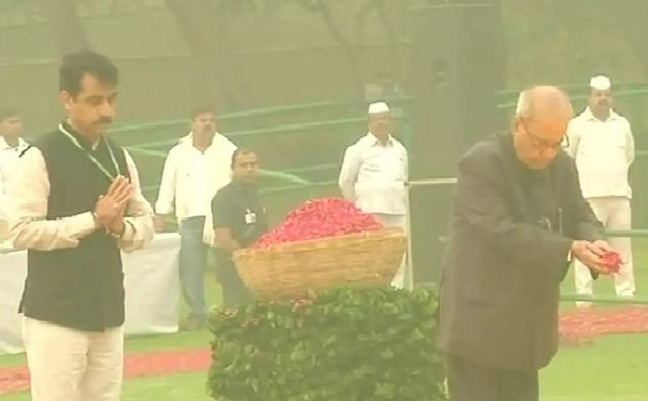 इंदिरा गांधी की पुण्यतिथि पर पीएम मोदी, पूर्व राष्ट्रपति प्रणव मुखर्जी समेत कई बड़े नेताओं ने दी श्रद्धांजलि