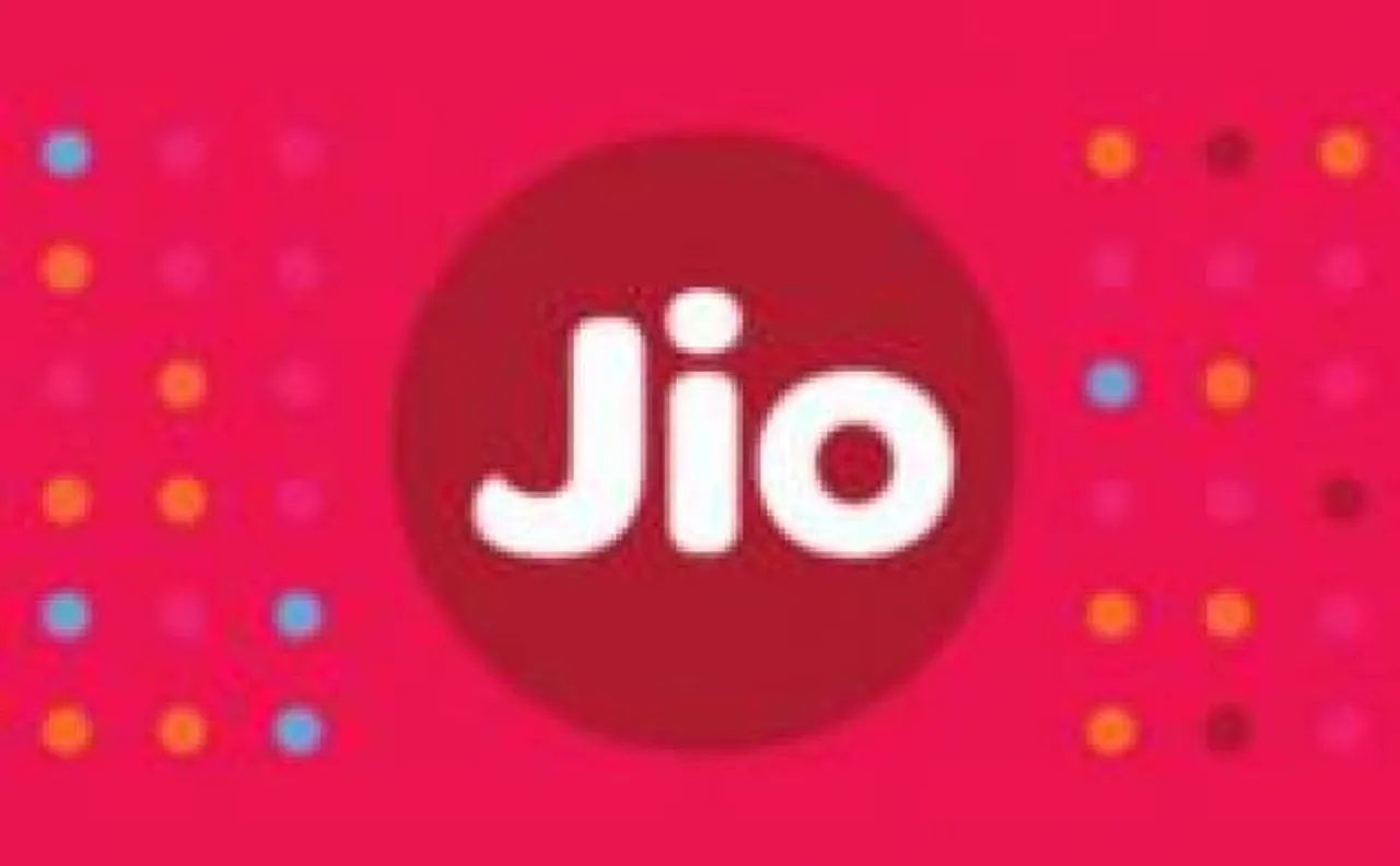 बंद नहीं होगा जियो फोन का प्रोडक्शन, रिलायंस ने कहा सस्ता 4 जी फोन लोगों को देना लक्ष्य