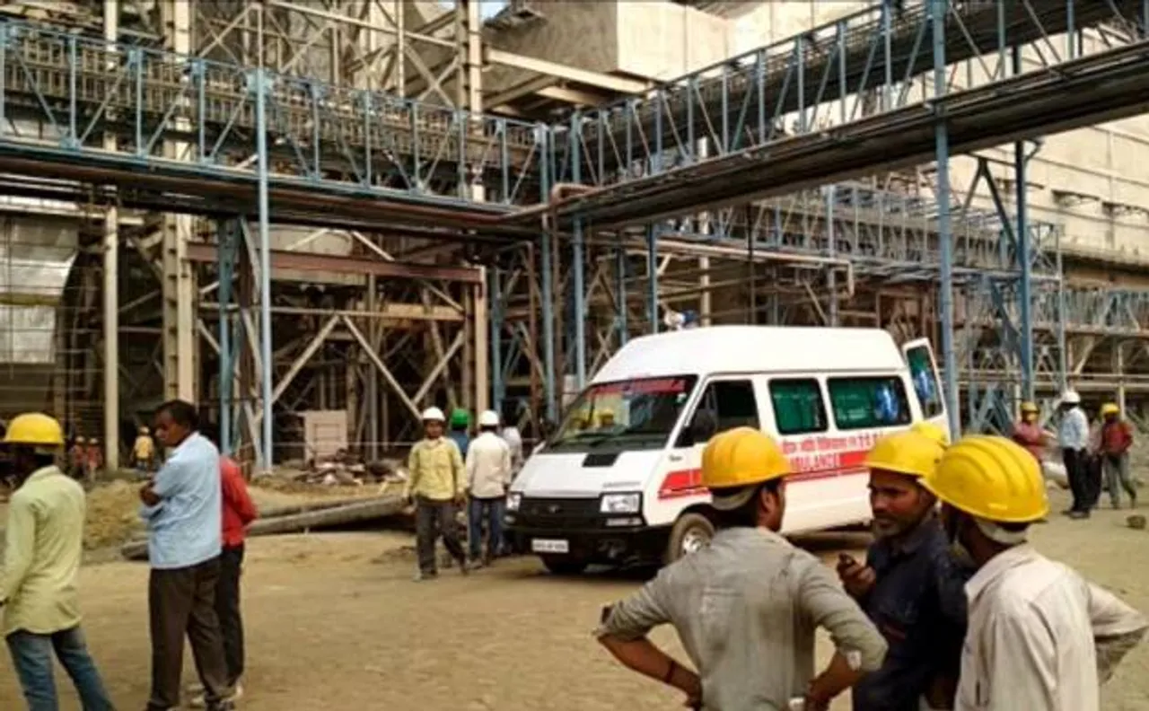 Live: यूपी रायबरेली के  NTPC में बॉयलर फटने से 18 मज़दूरों की मौत, सीएम ने किया मुआवजे का ऐलान