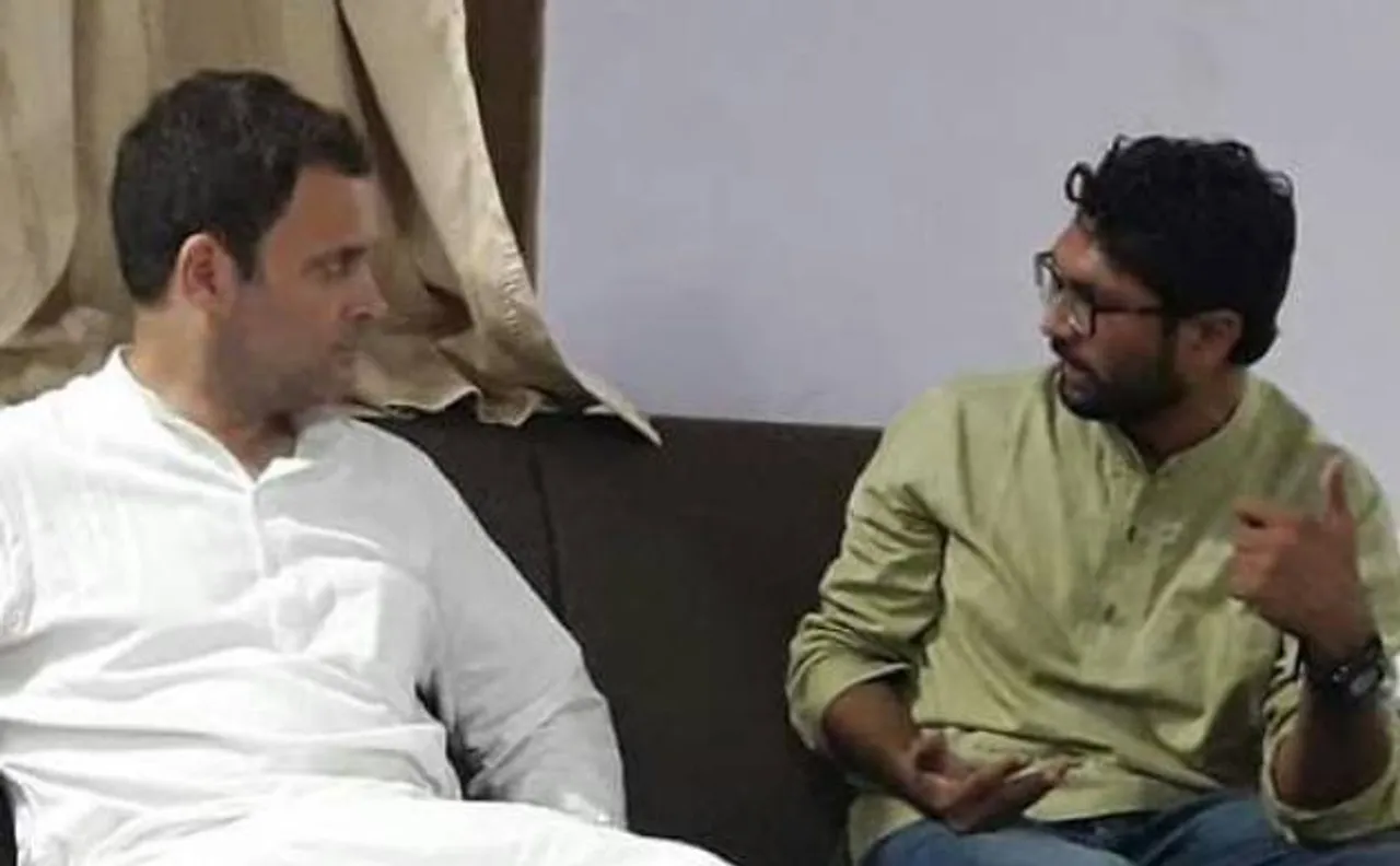 गुजरात चुनाव 2017: दलित नेता जिग्नेश ने राहुल से की मुलाक़ात, कहा- 90 फीसदी मांग पर बनी बात