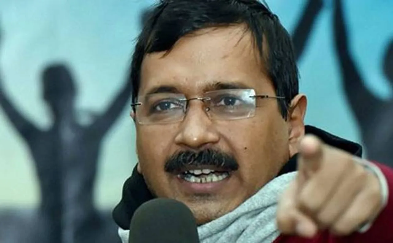 बढ़ते प्रदूषण स्तर को देखते हुए केजरीवाल ने सिसोदिया से की स्कूल बंद करने की अपील