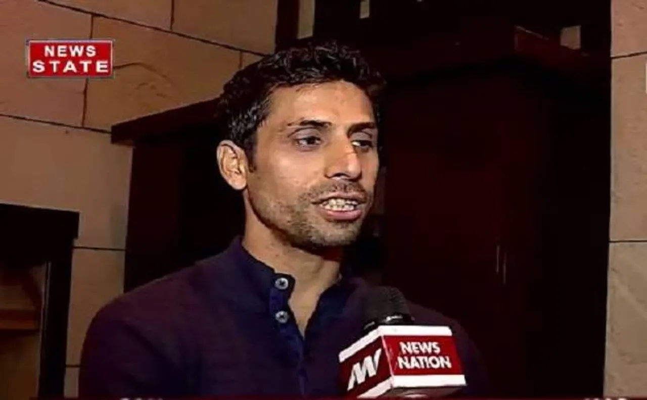 आशीष नेहरा ने धोनी और कोहली की तारीफ की, कहा भारतीय क्रिकेट सुरक्षित हाथों में