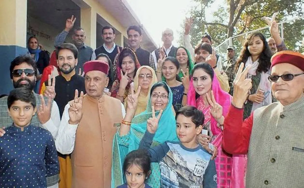 हिमाचल चुनाव: बलूनी बोले, 'बीजेपी 60 में बाकी सब 8 में', वीरभद्र ने कहा- कांग्रेस जीतेगी