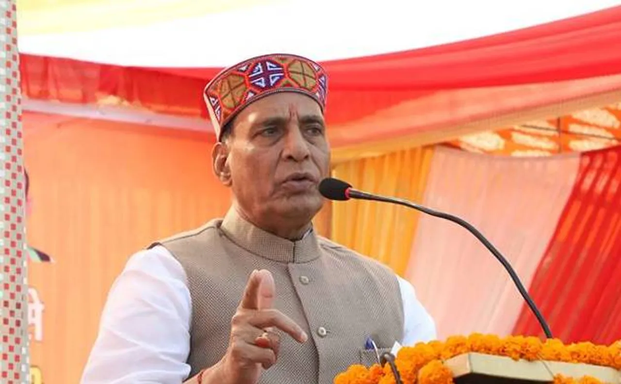 राजनाथ सिंह ने कहा, कश्मीर में बातचीत से कुछ रास्ता निकलने की उम्मीद