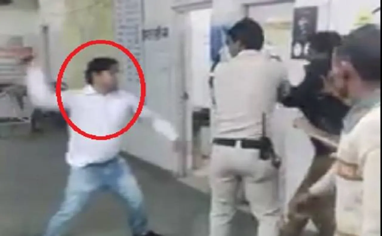 MP: रस्सियों से बंधे मुल्जिम पर डॉक्टर ने बरसाए लात-घूंसे, जानिए क्या है मामला