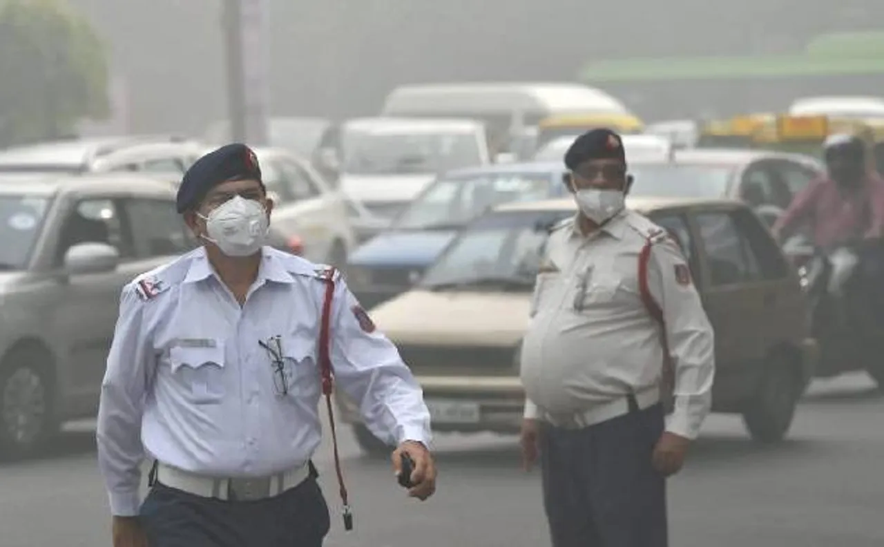 वायु प्रदूषण पर स्थिति हुई बेहतर, दिल्ली-एनसीआर 'इमरजेंसी' से बाहर