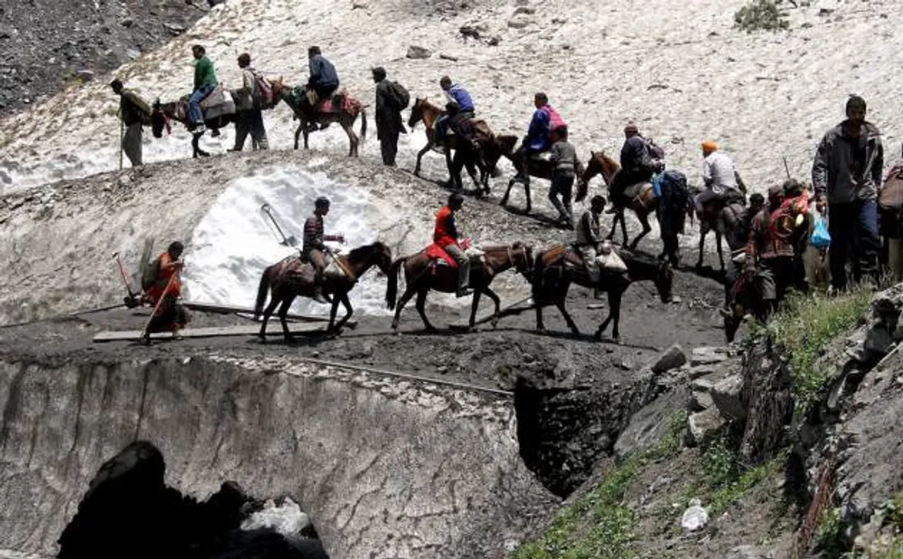 अमरनाथ श्राइन बोर्ड को NGT ने लगाई कड़ी फटकार, अमरनाथ मंदिर को 'साइलेंस जोन' में बदलने की सलाह