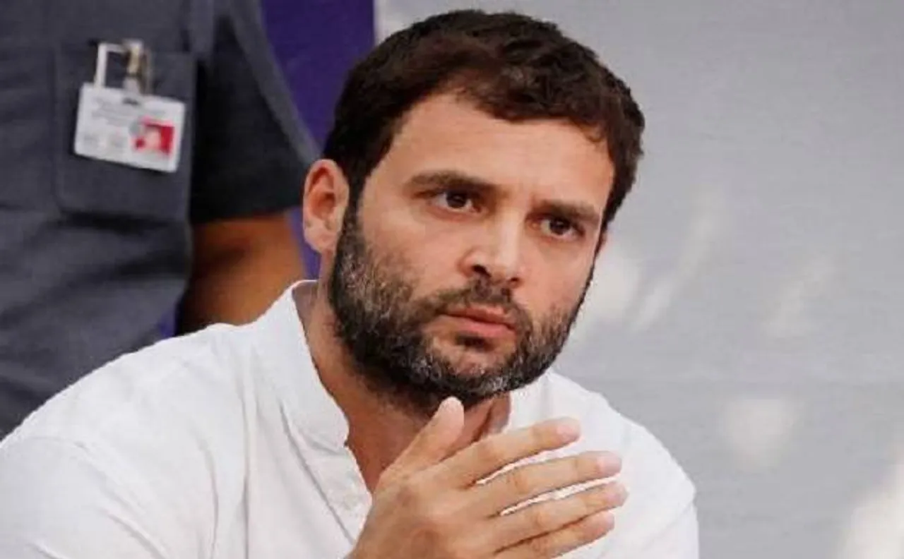 गुजरात के मुख्यमंत्री के हाथों 'अपमानित' ध्वज, राहुल गांधी करेंगे स्वीकार