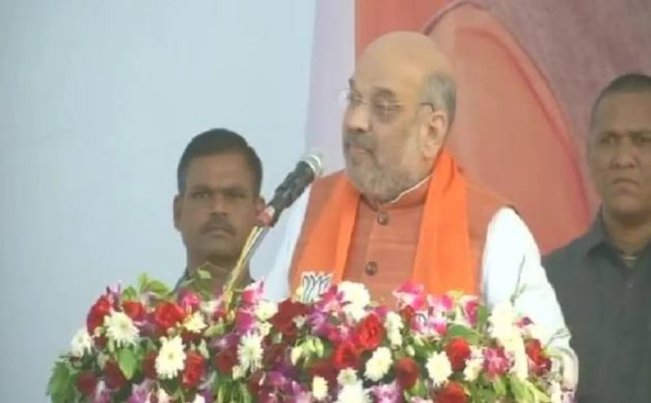 गुजरात चुनाव: राहुल गांधी पर अमित शाह का तंज, अमेठी से नौकरी के लिए गुजरात आते हैं लोग