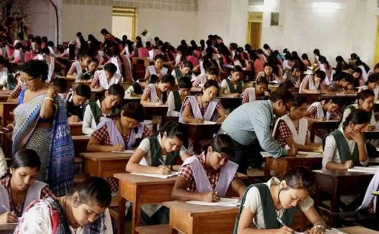 खुशखबरी : CISE ने 10वीं, 12वीं के लिए घटाए पास मार्क्स
