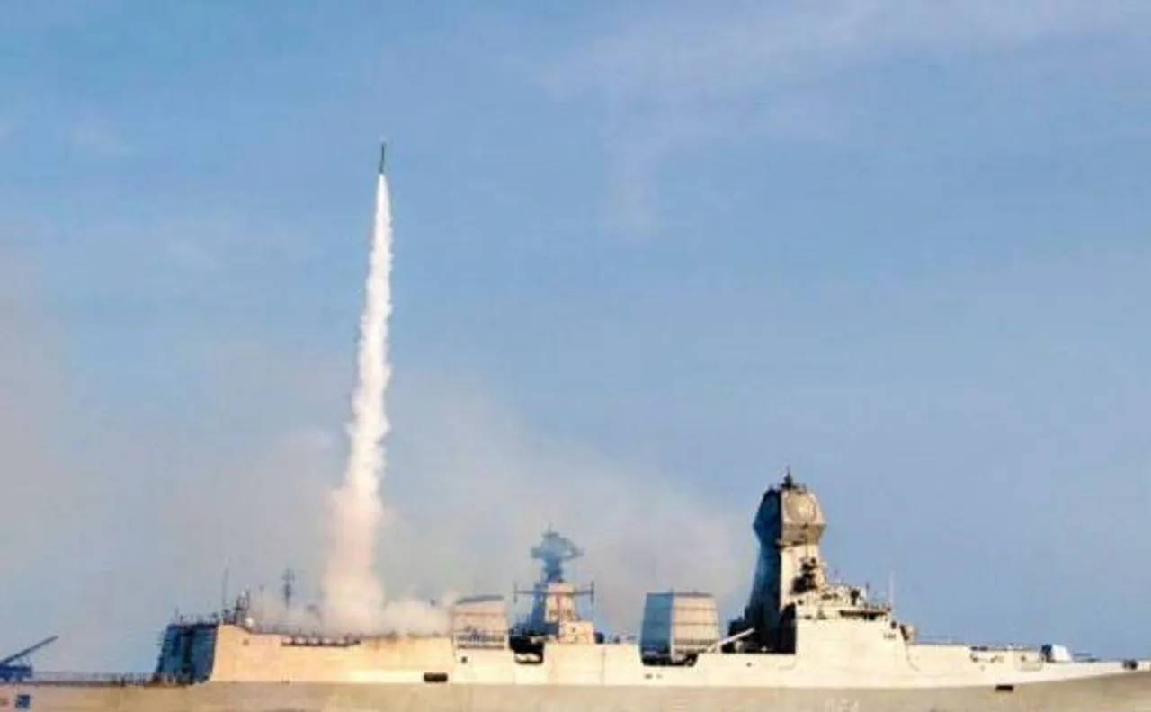 बड़ी कामयाबी, INS कोच्चि से MRSAM मिसाइल का सफल परीक्षण