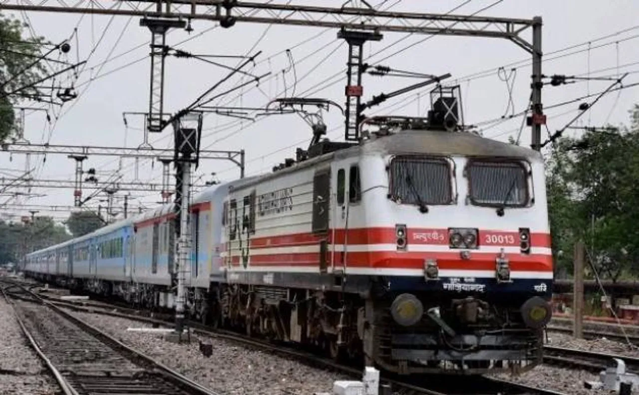 इस साल ट्रेन दुर्घटनाओं में 40 प्रतिशत की आई कमी, रेलवे के सुरक्षा विभाग में 1.25 लाख नियुक्ति जल्द