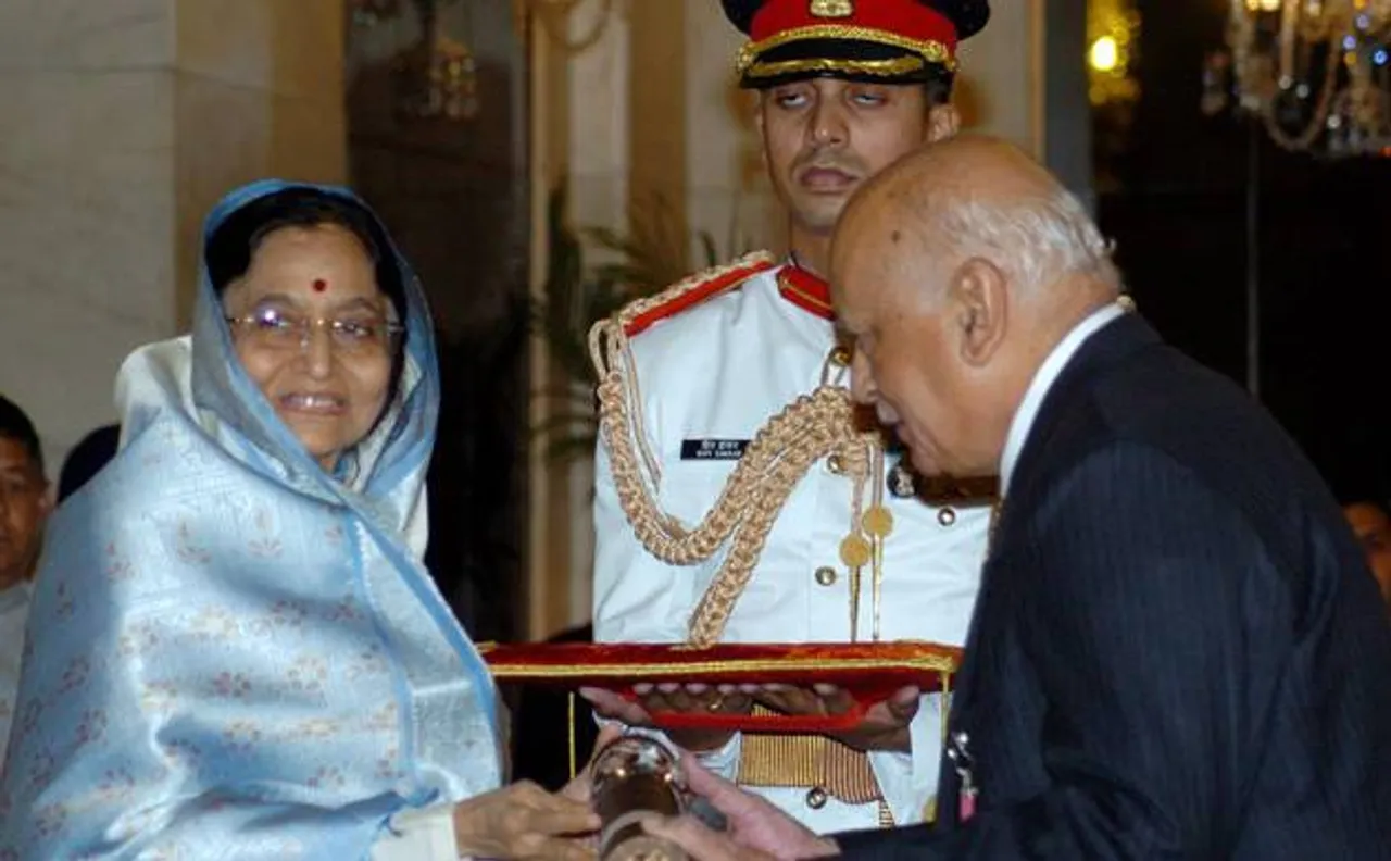 पूर्व CJI आदर्श सेन आनंद का निधन, पुरानी गाड़ियों के खिलाफ दिए बेबाक फैसले के लिए थे मशहूर