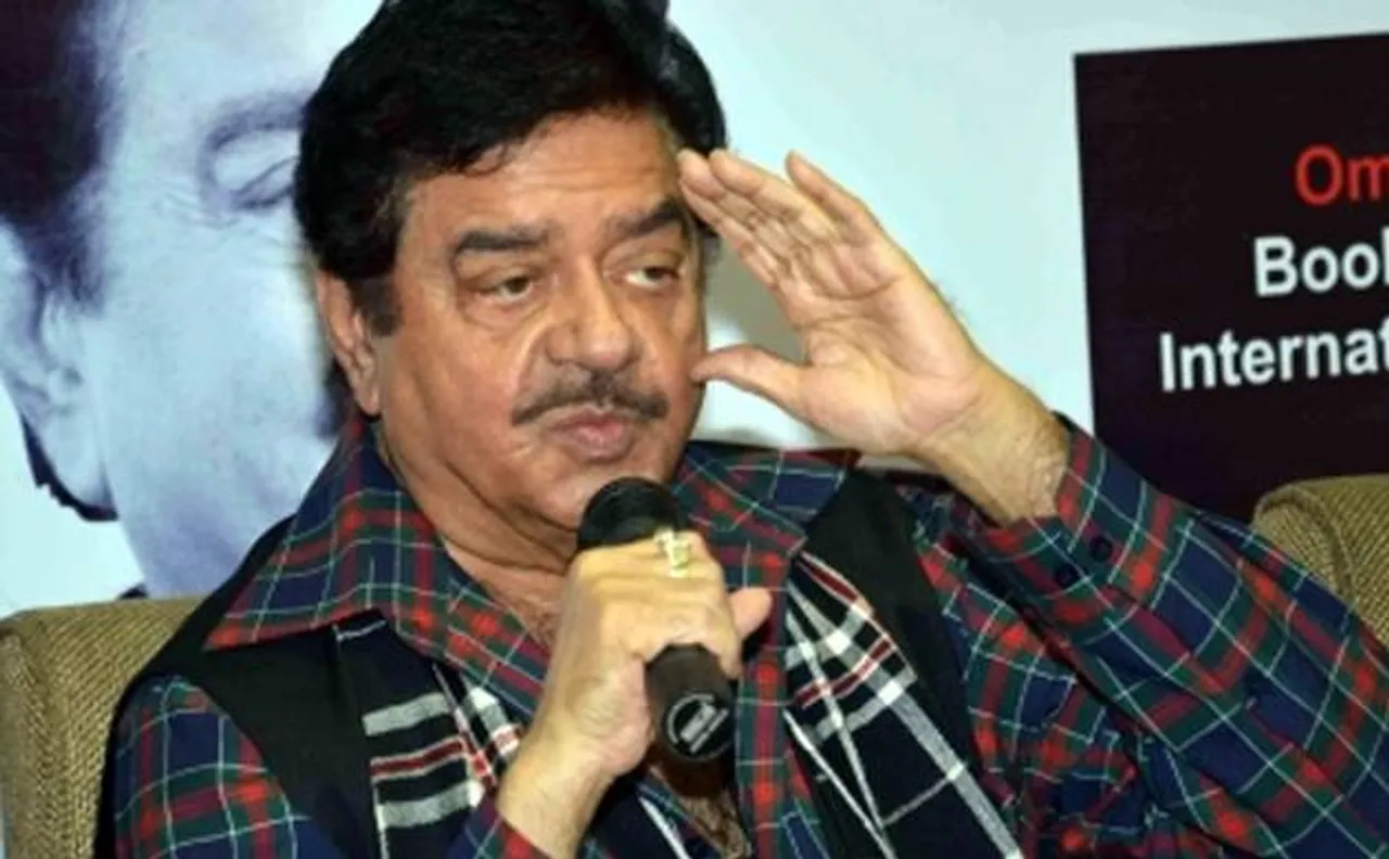 शत्रुघ्न ने साधा पीएम मोदी और अमित शाह पर निशाना, कहा- आडवाणी, जोशी की हुई उपेक्षा