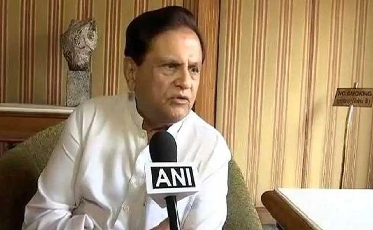 गुजरात चुनाव में ईवीएम की गड़बड़ी पर कांग्रेस की मांग, कार्रवाई करे निर्वाचन आयोग