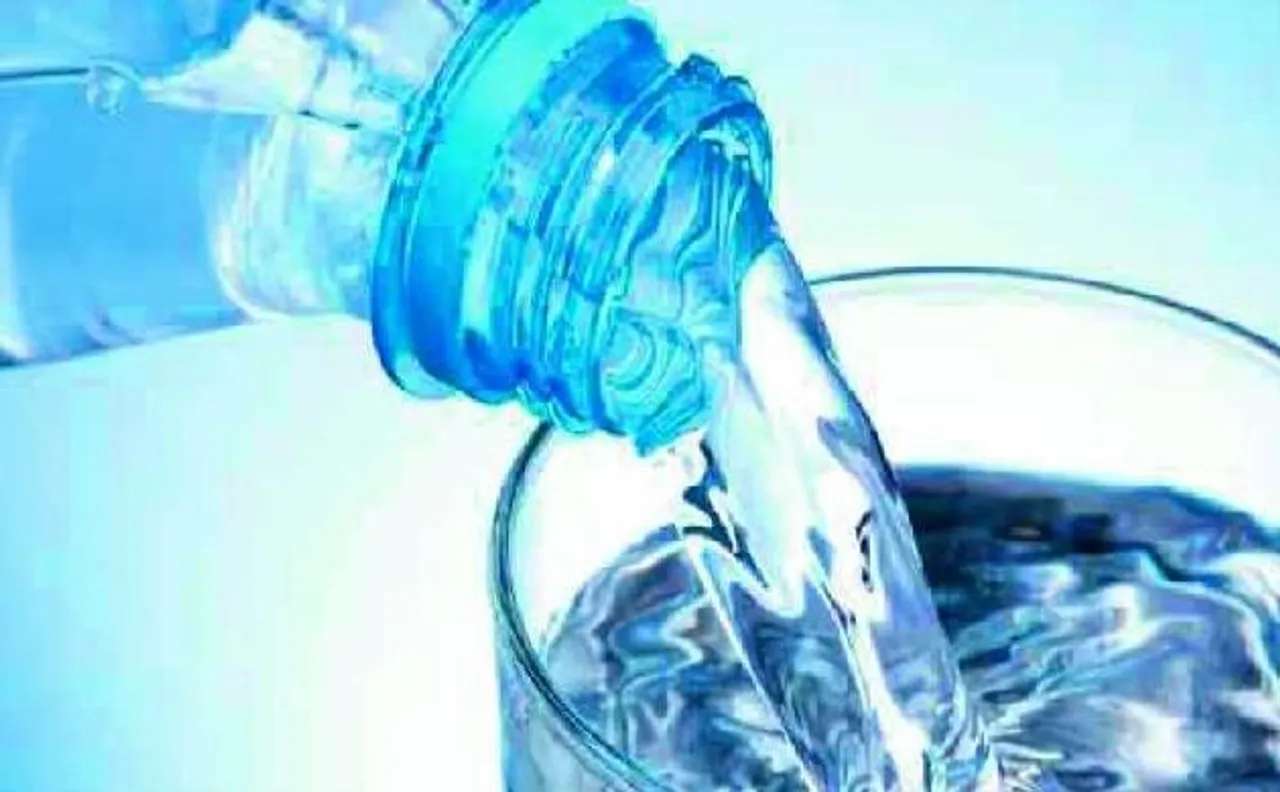 होटल, रेस्टोरेंट बोतलबंद पानी पर MRP से ज़्यादा कीमत वसूल सकते है: सुप्रीम कोर्ट