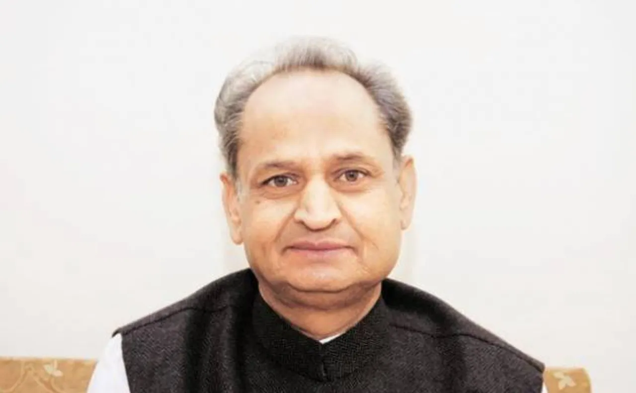 गुजरात चुनाव: रुझानों में पिछड़ने पर गहलोत बोले, नतीजे जो भी हों कांग्रेस राज्य में विजेता