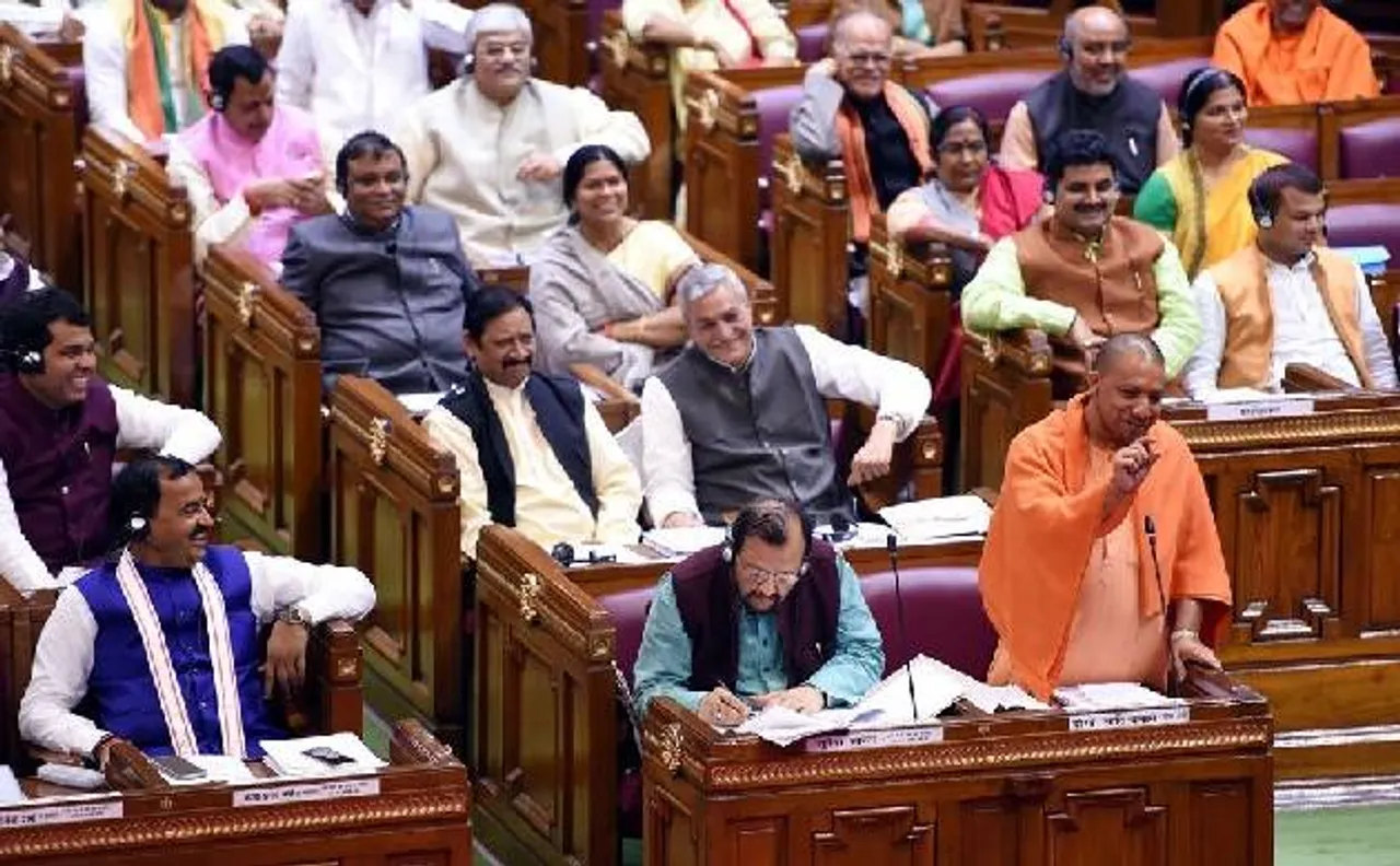 विधानसभा में पेश UPCOCA बिल, योगी सरकार लगाएगी अपराधियों पर लगाम