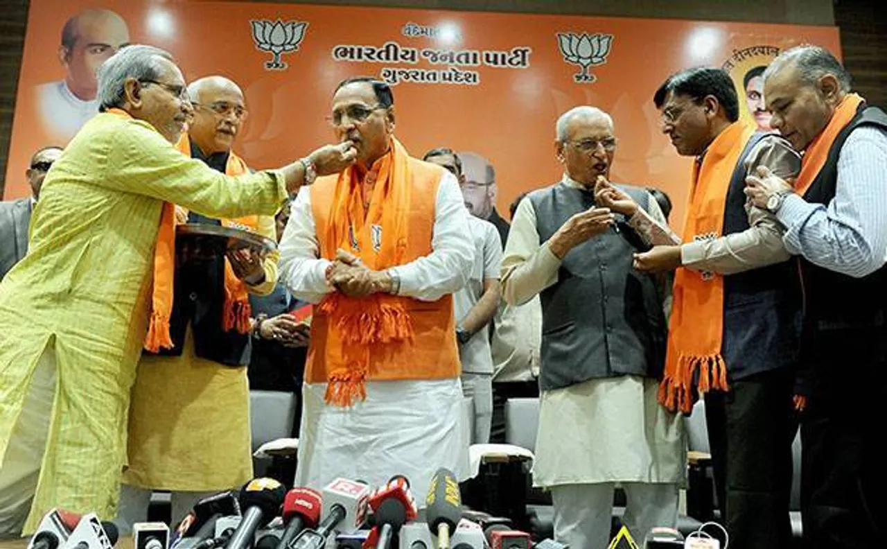 गुजरात विधानसभा में BJP पहुंची '100' के आंकड़े पर, मिला निर्दलीय विधायक का समर्थन
