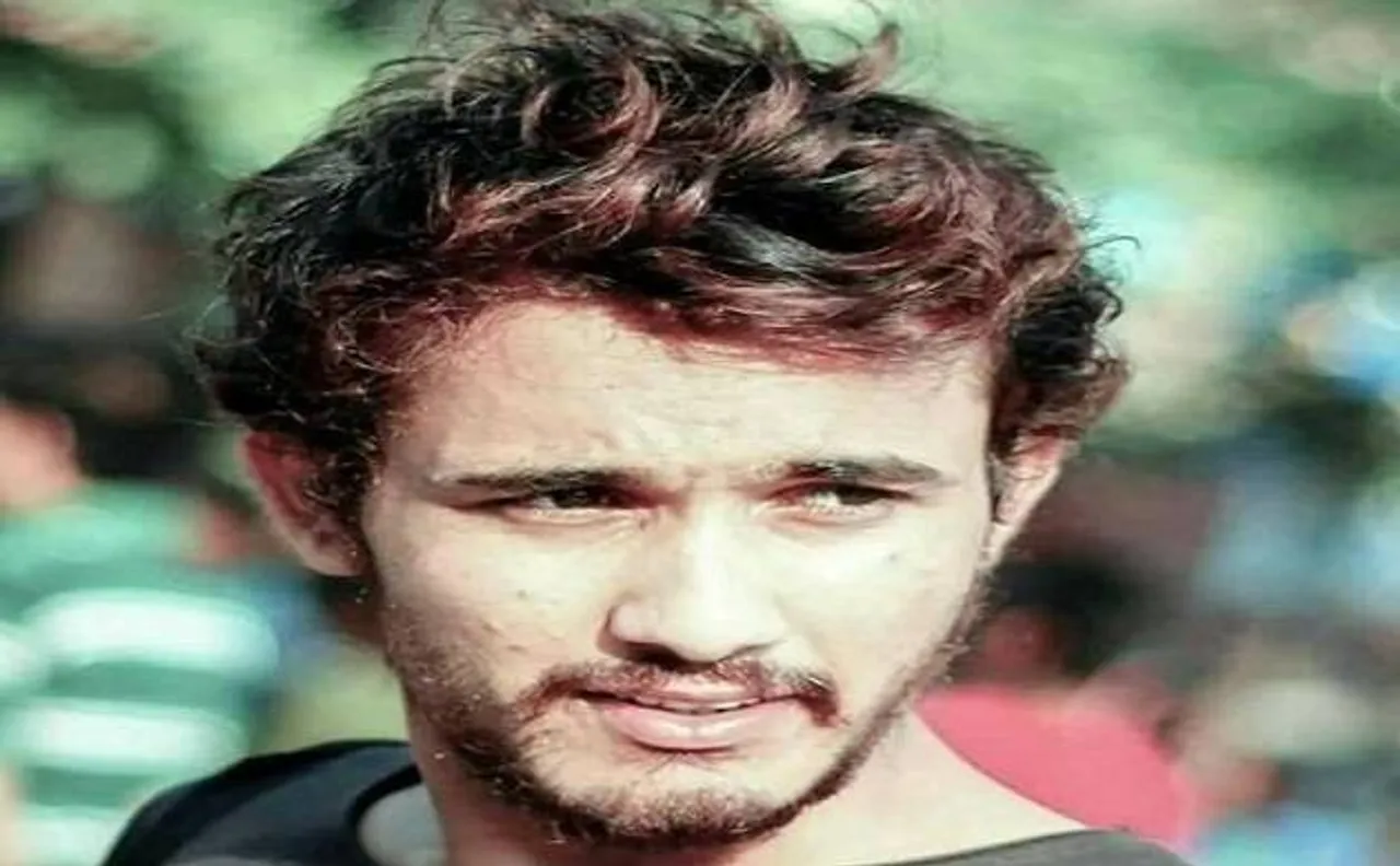 बांग्लादेशी ब्लॉगर को इस्लाम विरोधी फेसबुक पोस्ट के लिए गिरफ्तार किया गया