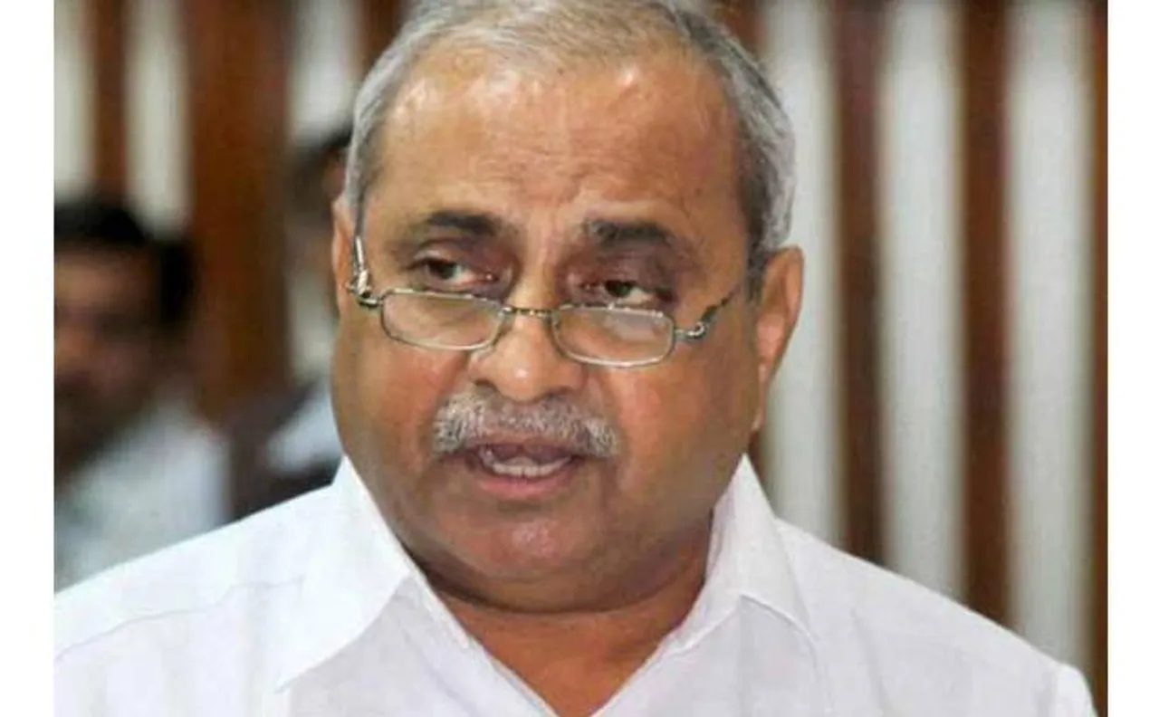 नितिन पटेल का गुजरात सरकार को अल्टीमेटम, हार्दिक ने दिया कांग्रेस में शामिल होने का ऑफर