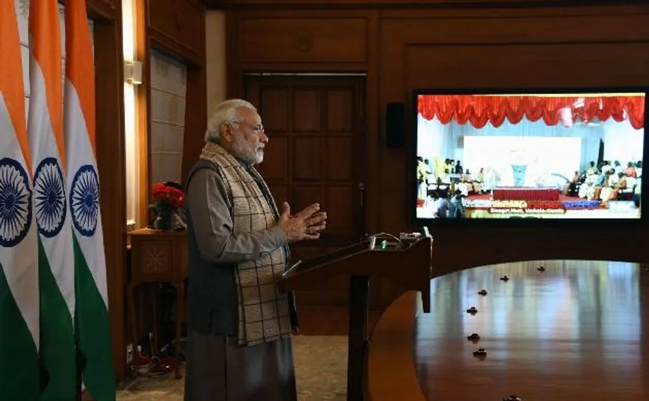 2018 के आगमन पर पीएम मोदी, राष्ट्रपति कोविंद और राहुल गांधी ने दी नए साल की बधाई