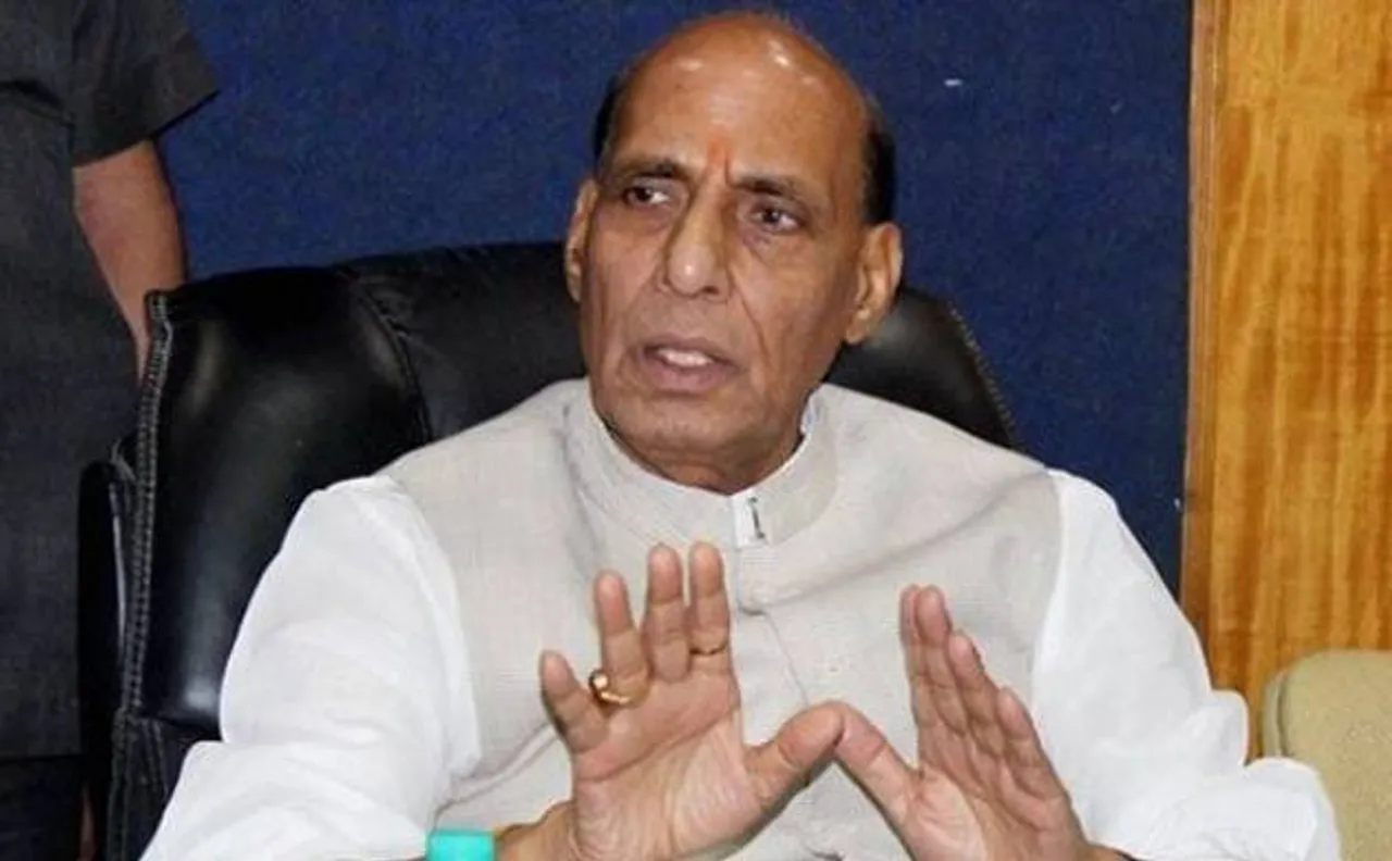 राज्य सरकार ने महाराष्ट्र हिंसा पर केंद्र को सौंपी रिपोर्ट, गृह मंत्रालय ने कहा पल पल की है जानकारी