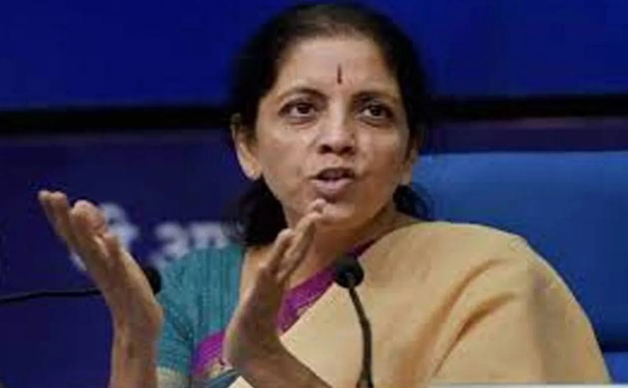 रक्षा मंत्रालय ने सिविलियन और मिलिट्री रैंक में बराबरी का दो साल पुराना आदेश किया रद्द, सैन्य अधिकारी थे नाराज़