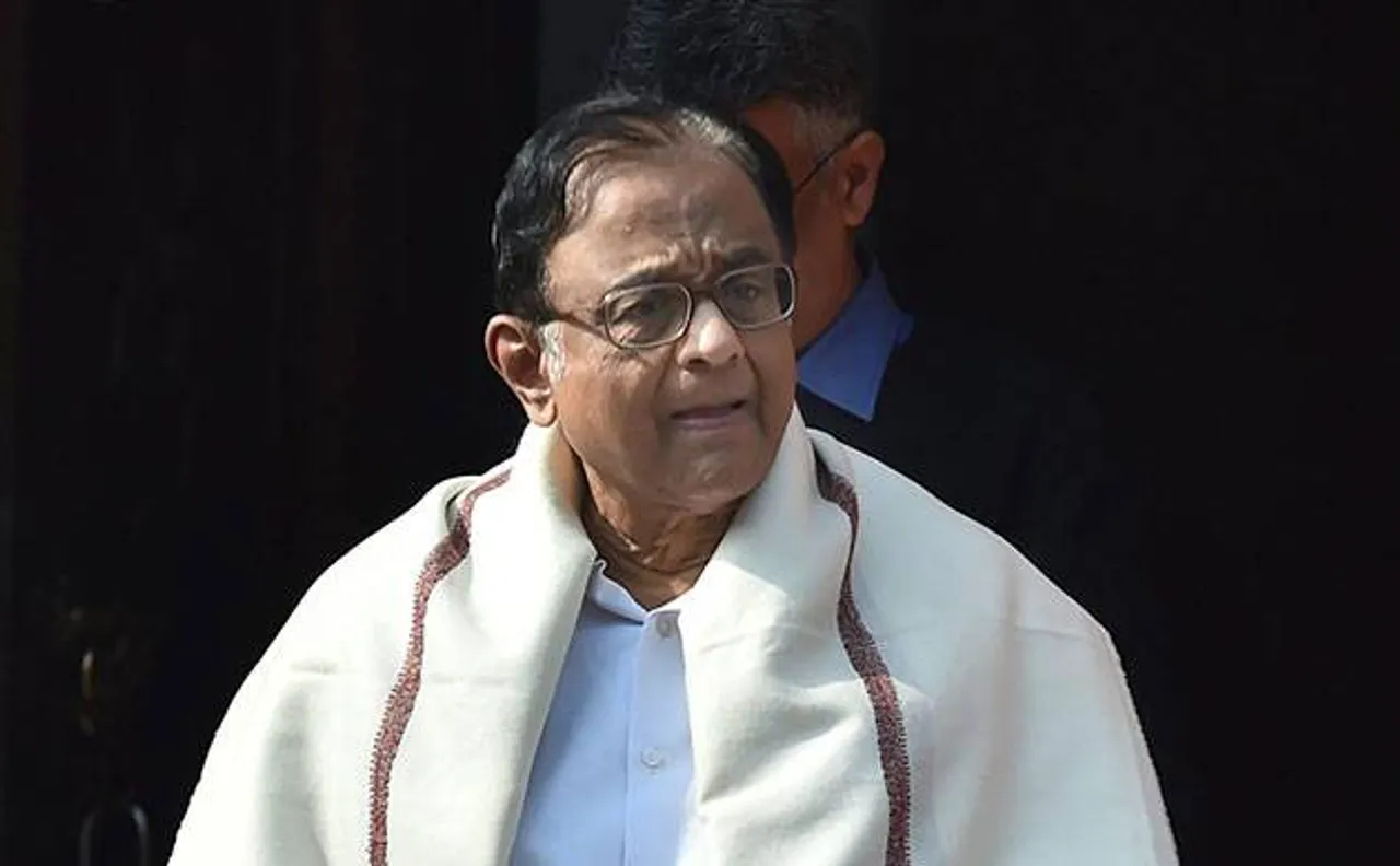 चिदंबरम को लेकर SC में 2 बार सुनवाई, फिर भी राहत नहीं, जानें 5 बड़ी बातें