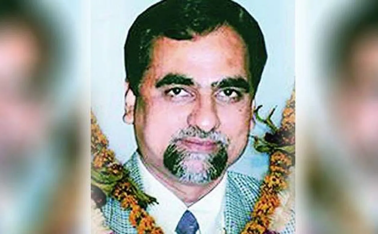 न्यायाधीश लोया की रहस्यमय मौत की जांच के लिए याचिका
