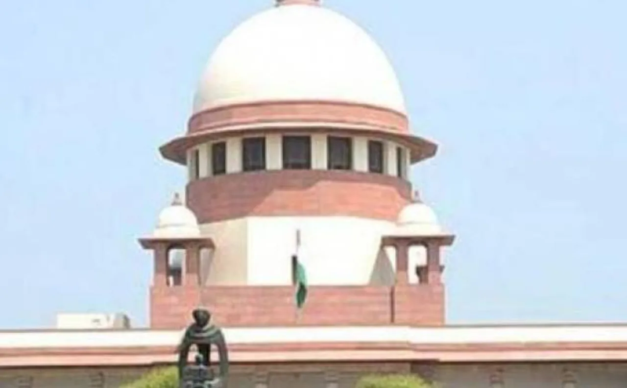 केंद्रीय विद्यालयों में गाई जाने वाली प्रार्थना को लेकर SC का केंद्र को नोटिस