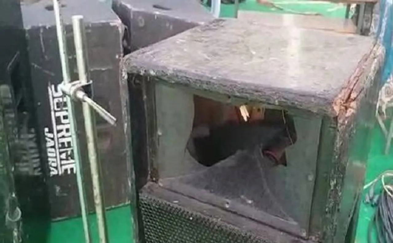 MP: स्कूल में 'घूमर' गाने पर परफॉर्म कर रहे थे बच्चे, करणी सेना ने जाकर की तोड़-फोड़