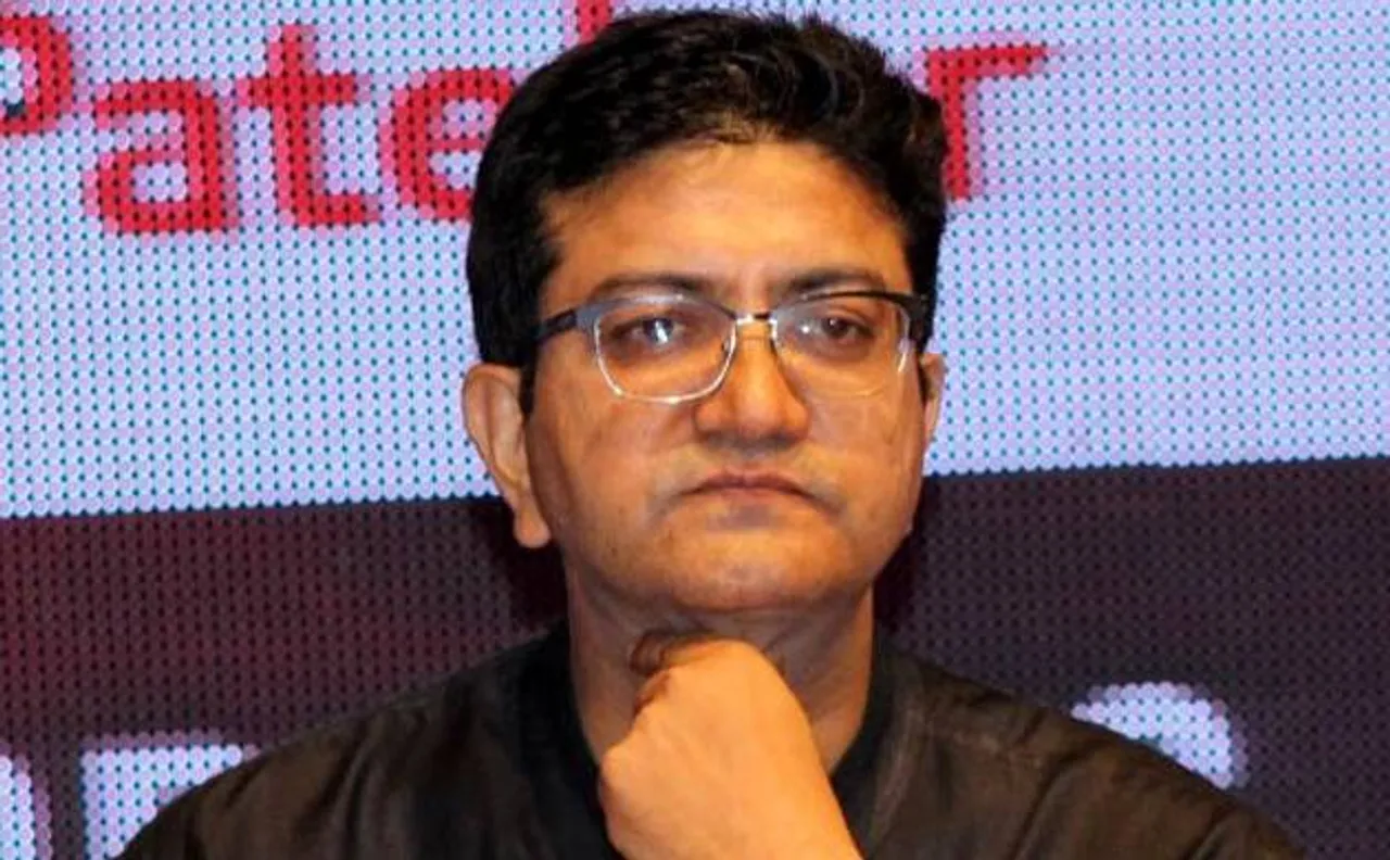 करणी सेना ने कहा, प्रसून जोशी जयपुर आए तो होगी 'बुरी तरह पिटाई'