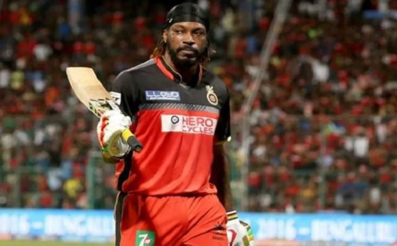 IPL Auction 2018: क्रिस गेल को किंग्स इलेवन पंजाब ने 2 करोड़ में खरीदा