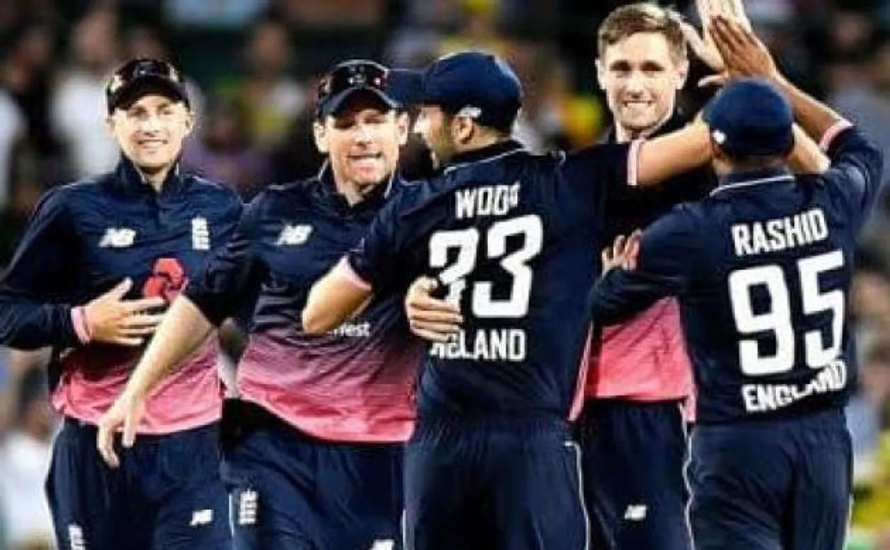 इंग्लैंड ने आस्ट्रेलिया को 12 रनों से दी मात, सीरीज 4-1 से जीता