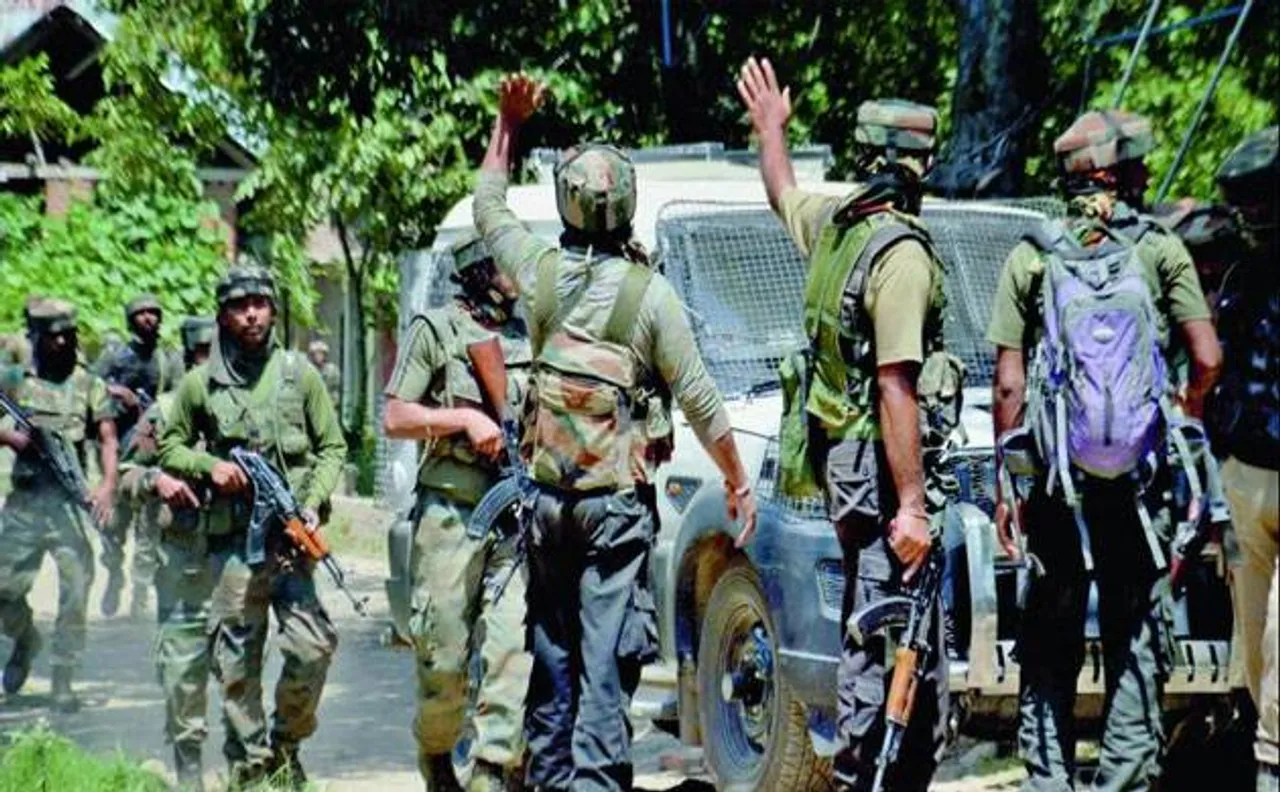 शोपियां में फायरिंग के दौरान घटनास्थल पर मौजूद नहीं थे FIR में नामजद मेजर