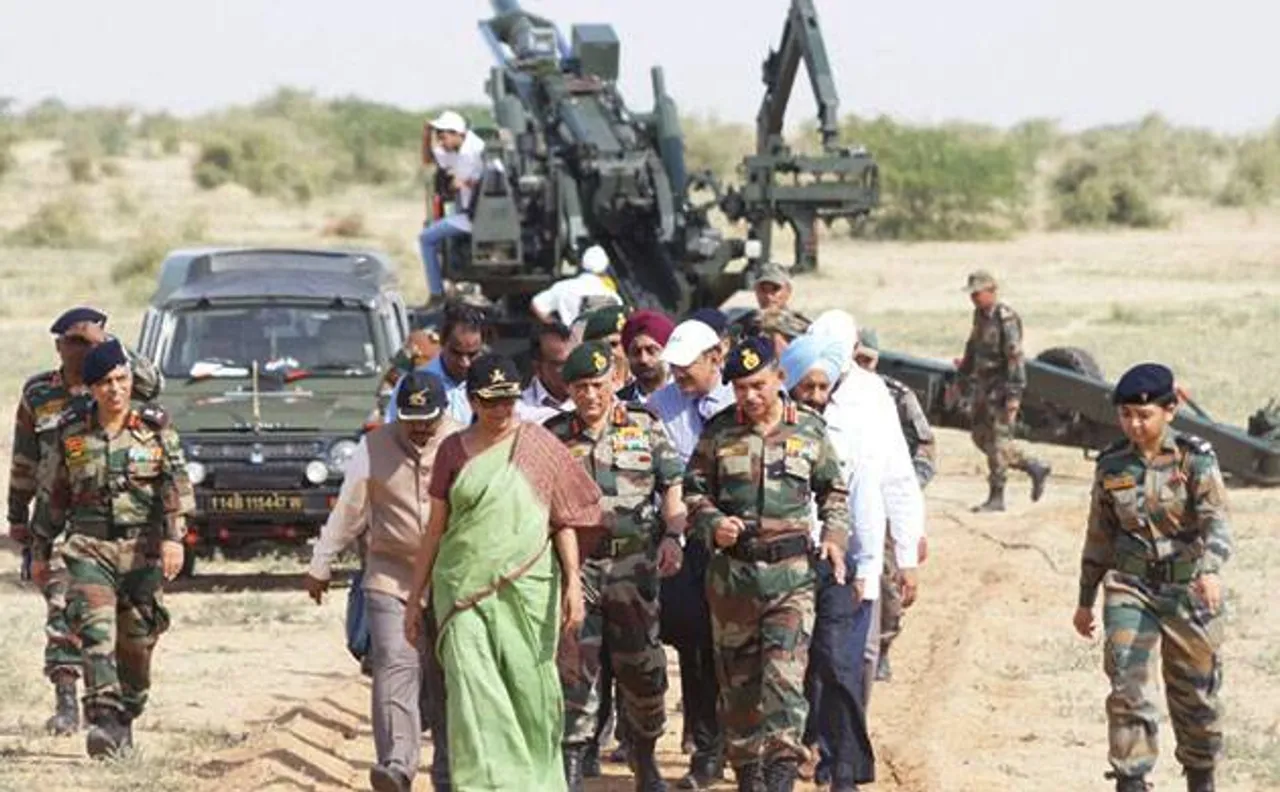 रक्षा बजट में मामूली बढ़ोतरी, 2 डिफेंस इंडस्ट्रियल प्रोडक्शन कॉरीडोर की सौगात