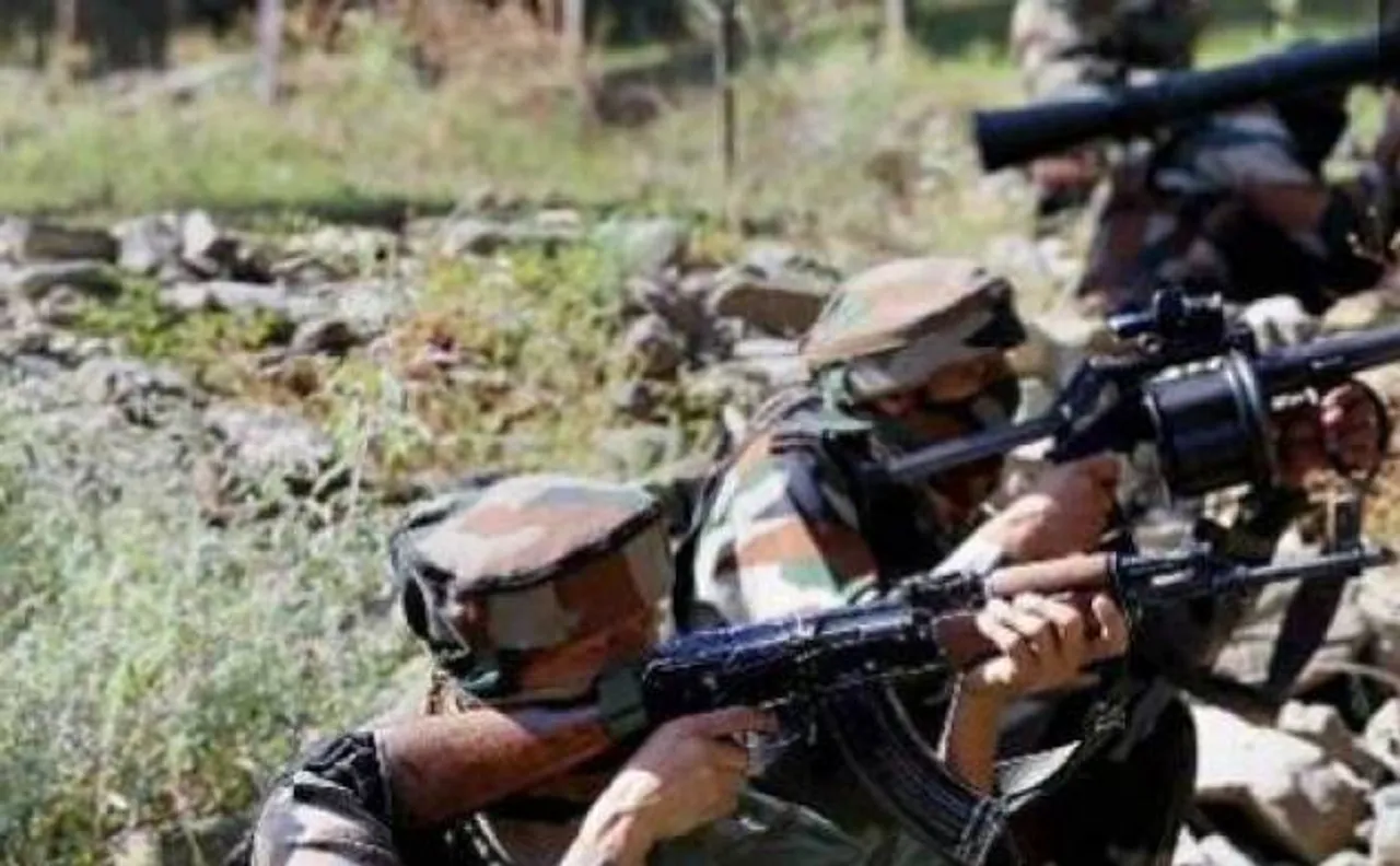 सुंजवान और श्रीनगर में CRPF कैंप पर हमले की आतंकी संगठन ने लश्कर-ए-तैयबा ने ली जिम्मेदारी