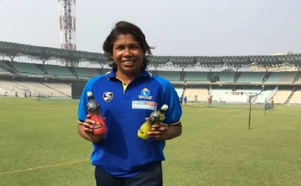 IND vs SA : टी-20 सीरीज से पहले भारतीय टीम को झटका, चोट के कारण झूलन हुई बाहर